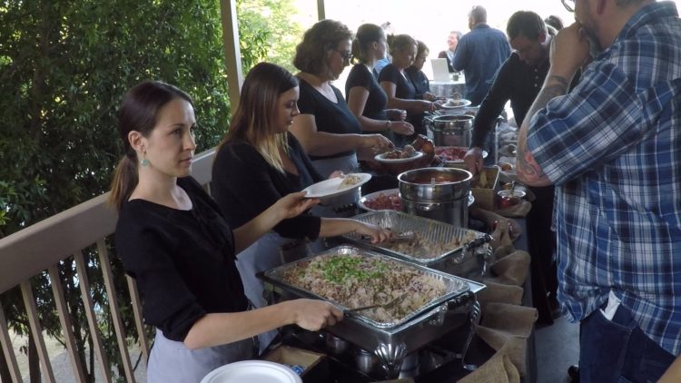 dinner buffet photo