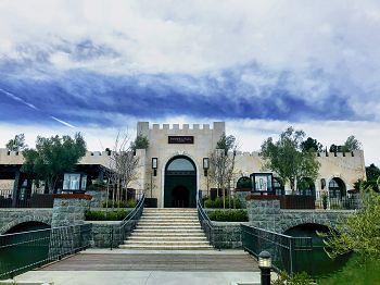 Tooth & Nail winery image